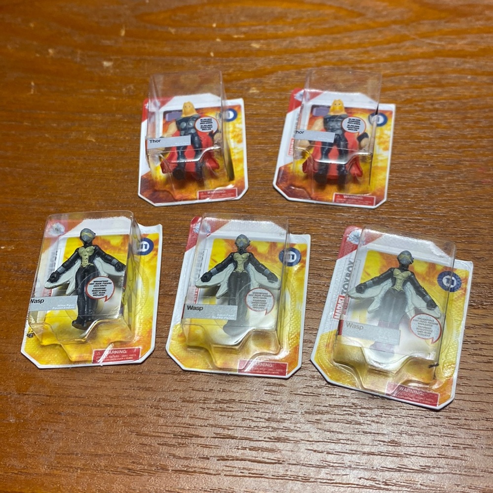 ‼️5/$15‼️ Five Marvel Thor & Wasp Minis